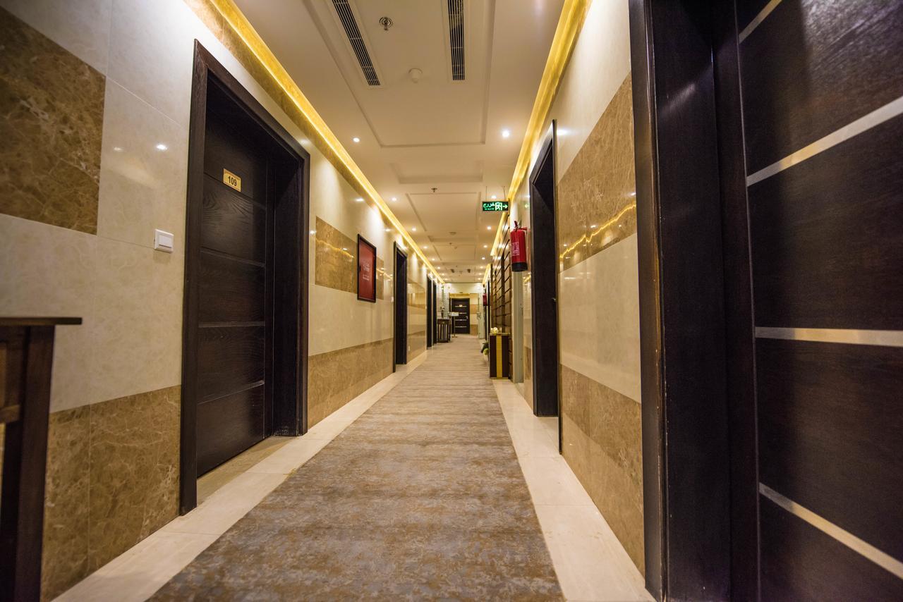 Green Leaf Hotel Jeddah Ngoại thất bức ảnh